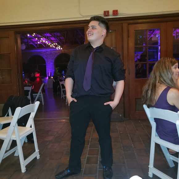 Meet your Posher, David - Picture 1 of 1